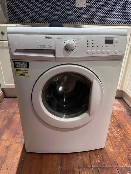 Photo of free Washing machine - Zanussi clean drum and working condition (Hallyards EH28) #1