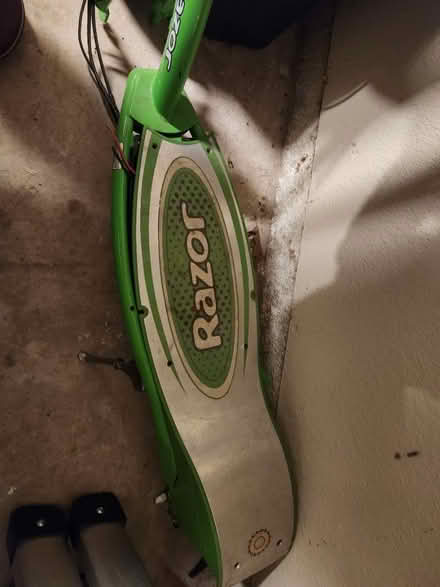 Photo of free Razor e200 electric scooter - parts (Frisco. Near Preston & Rolater) #2