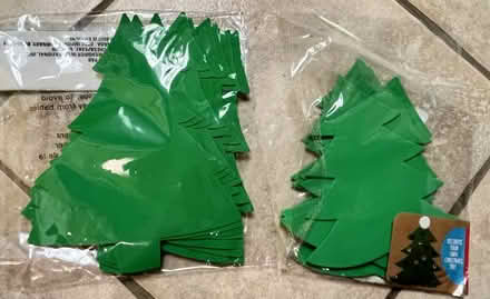 Photo of free arts & crafts supplies foam shapes (Lawrence Expwy & Monroe Street) #4