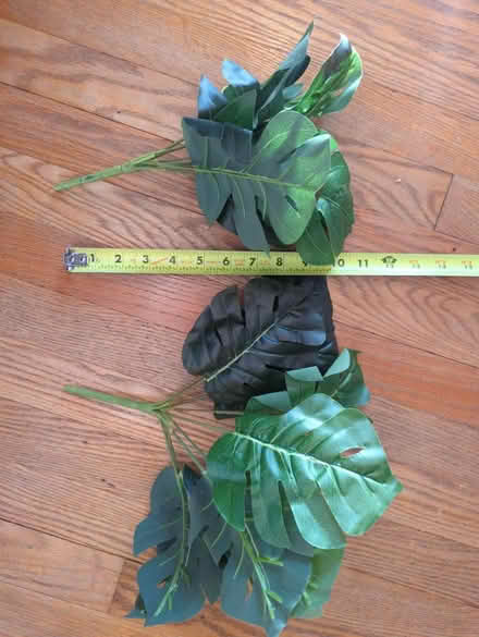 Photo of free 2 posable artificial leaf clusters (Adelphi near mill 20783) #1