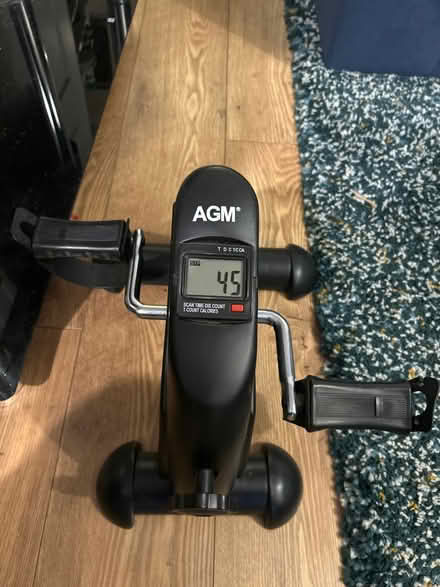 Photo of free Exercise bike thing (RM8) #1