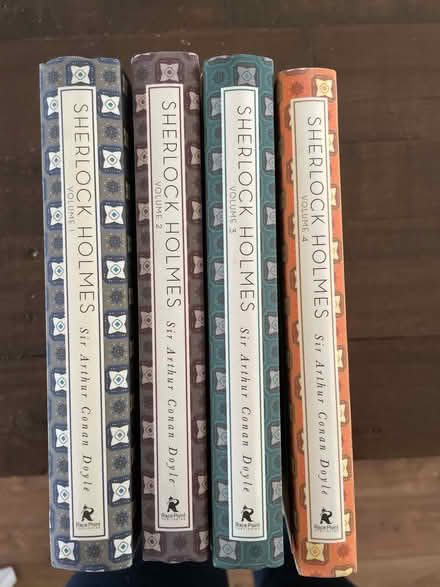 Photo of free 4 volumes Sherlock Holmes by Doyle (Benhilton SM1) #2