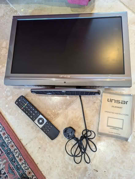 Photo of free Small Digital TV (Pond Park HP5) #1