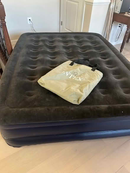 Photo of free Queen Elevated Air Mattress (20020) #3