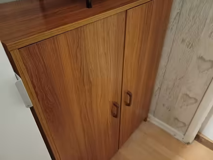 Photo of free Wooden-style/laminate cupboard (Hoddesdon EN11) #1