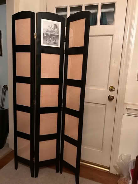 Photo of free Photo display stand (Near Cary HS) #1