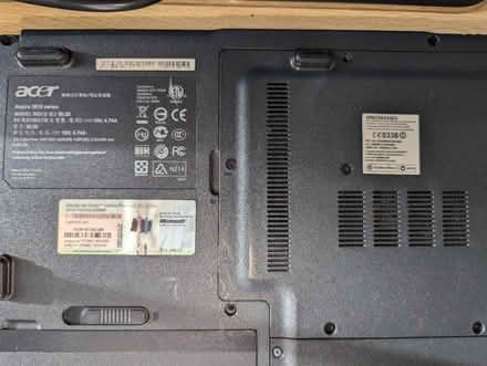 Photo of free ACER laptop (PO4) #3