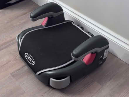 Photo of free Graco car booster seat (KT3 New Malden) #1