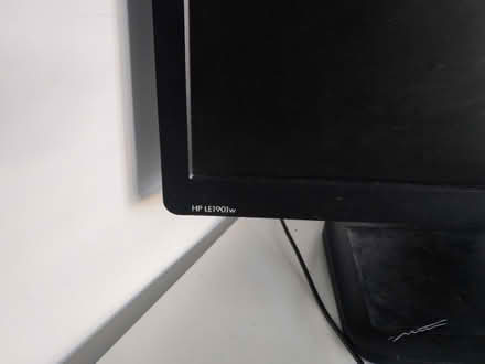 Photo of free HP Computer Monitor (Elm Park RM12) #3