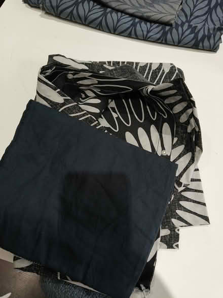 Photo of free 4 single duvet covers/pillowslips (Earlswood RH1) #1