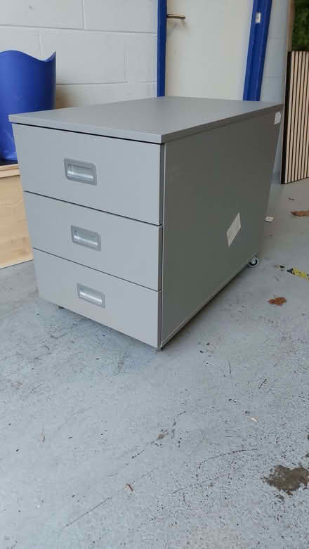 Photo of free Office drawers on wheels (Walton Summit PR5) #1