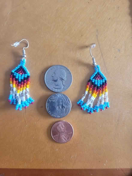 Photo of free 3.24.25: all beaded jewelry (tramway/4 hills road) #3