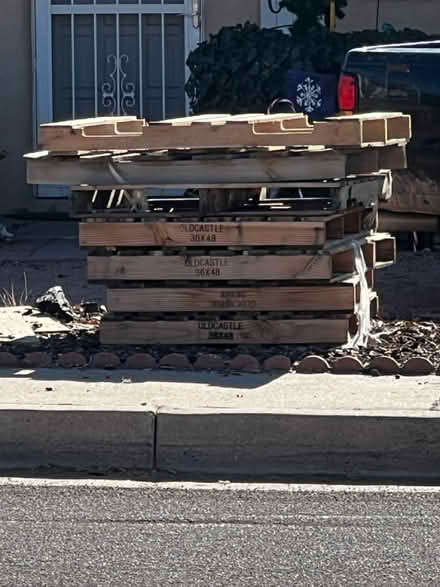 Photo of free Stack of Pallets (NE Heights-Indian School/Penn) #1