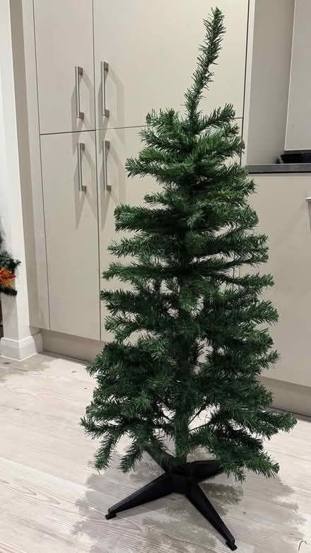 Photo of free Christmas tree (Barking IG11) #3