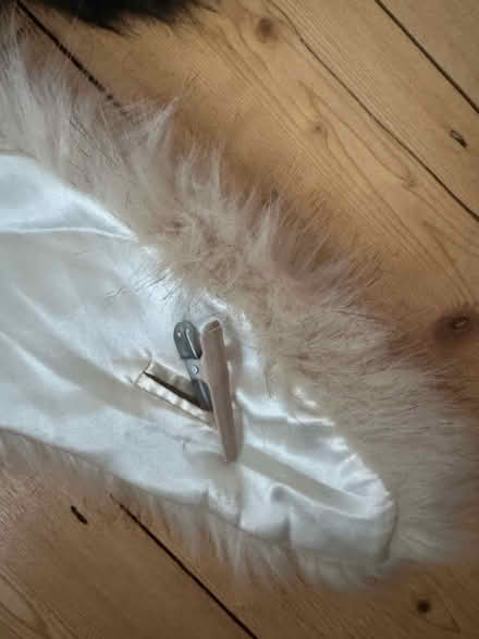 Photo of free Fur wraps (SE4) #3