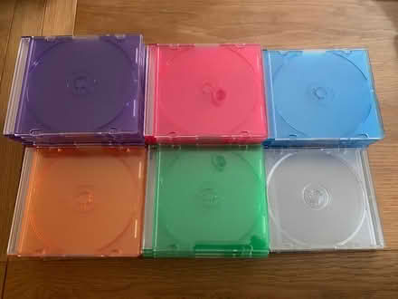 Photo of free CD Jewel cases coloured slim (cd single) (Peachcroft OX14) #1