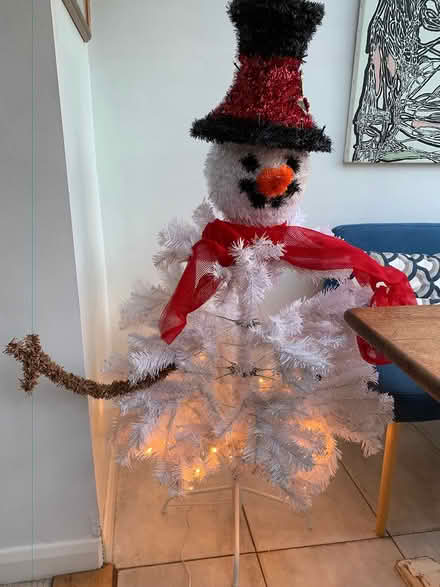 Photo of free Snowman Christmas Tree Lights (Addlestone KT15) #1
