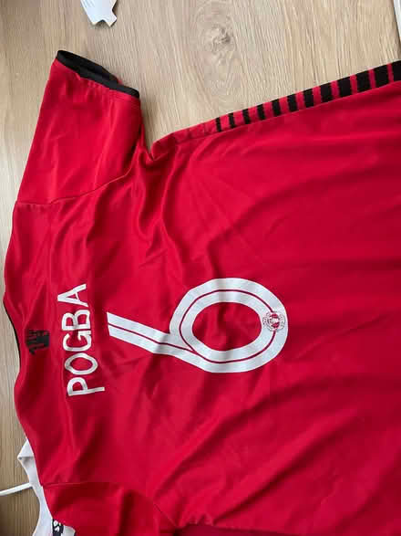 Photo of free Man United shirt size 164 and adidas shirt (Middleton Junction OL9) #2