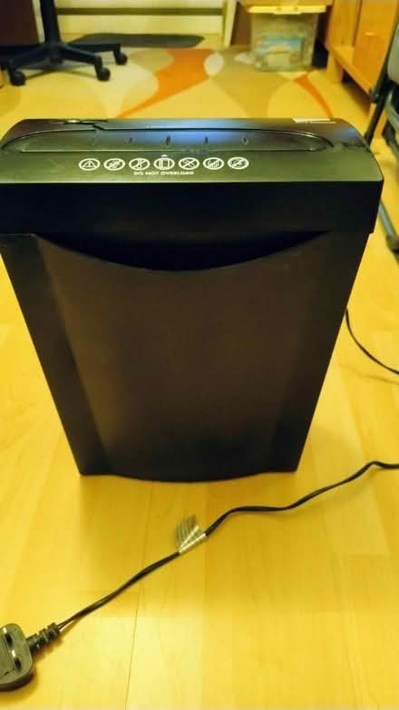 Photo of free Ryman paper shredder (BA2 8TT) #2