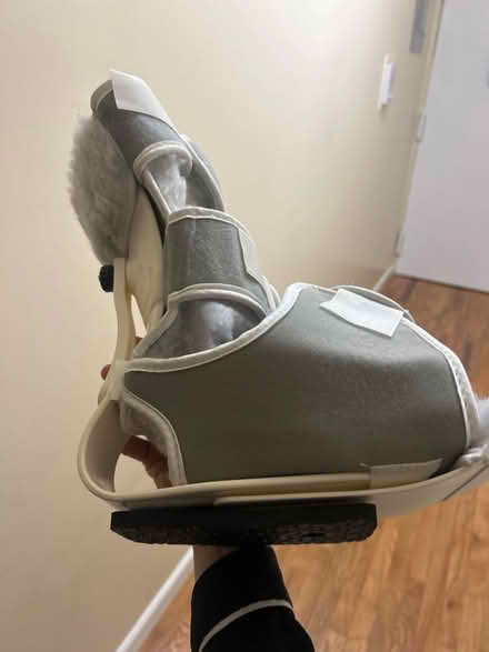 Photo of free Walking boot (Crown heights) #2