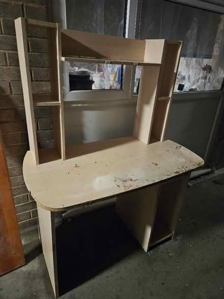Photo of free Computer desk/organiser (Smiths Estate OX28) #1