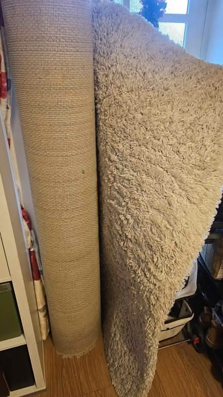 Photo of free Large cream rug 6ft x 8ft (Downe BR6) #1