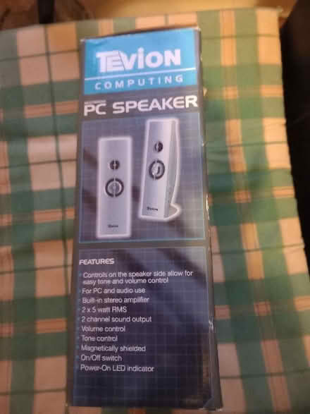 Photo of free Tevion multimedia PC speakers (Oxlease AL10) #2