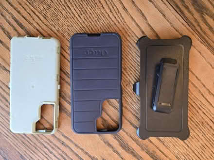 Photo of free Otter box with holster-Samsung 21+ (El Sobrante) #1