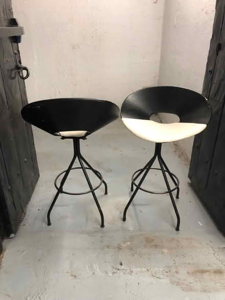 Photo of free 2 Mod stools (Dumbo) #1
