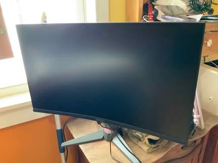 Photo of free Computer monitor needs part (Ithaca) #2