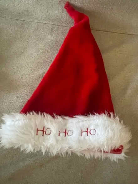 Photo of free 🧑🎄 hat (Kelvindale G12) #1