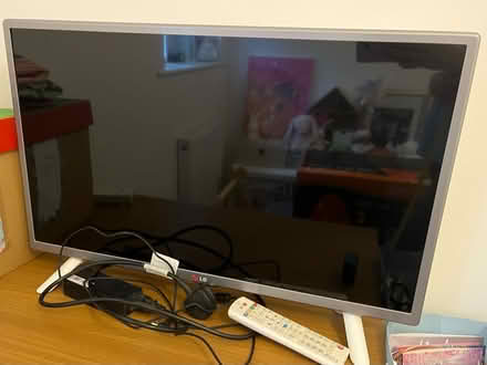 Photo of free LG 27” tv (SG2) #1