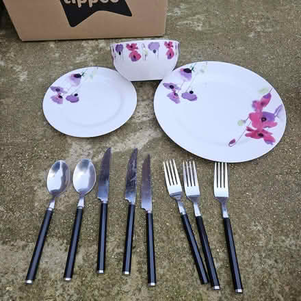 Photo of free Dinner set (Mk42) #1