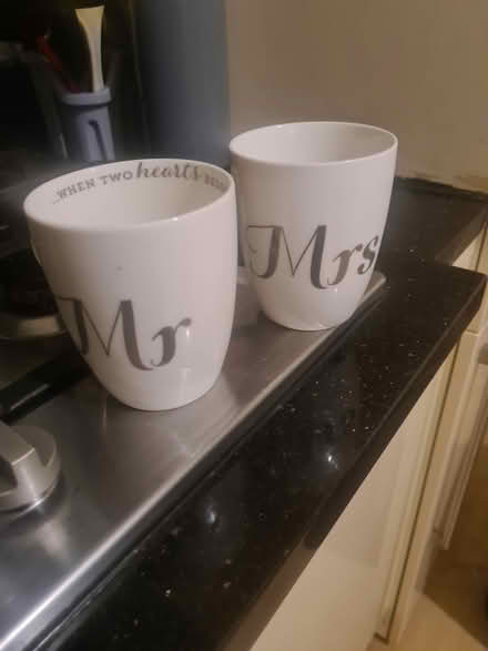 Photo of free Mr and Mrs cup (Beeston LS11) #1