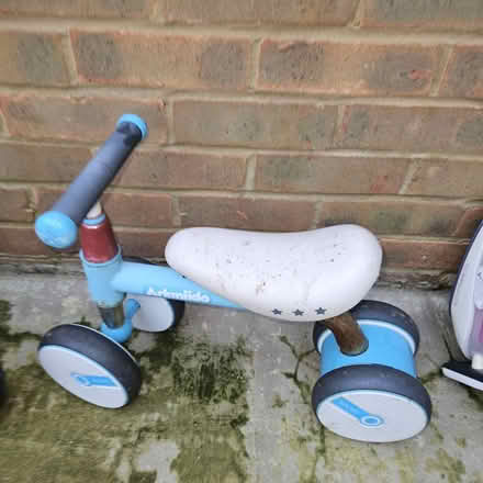 Photo of free Kids bike and push bike (Mk42) #1