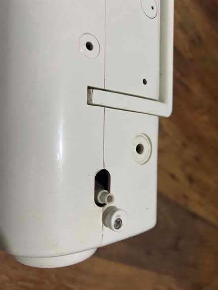 Photo of free toyota sewing machine (Tottenham N17) #4