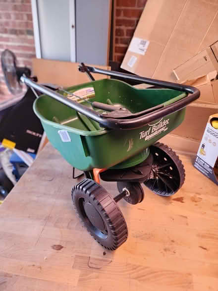 Photo of free Fertilizer spreader (Hillcrest SE DC) #1