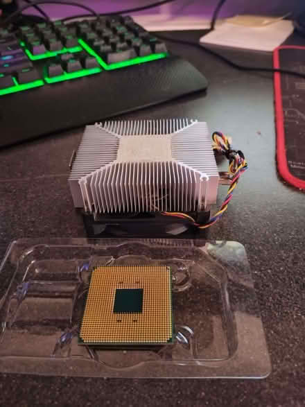 Photo of free Athlon 3000G (Union Park TR11) #1