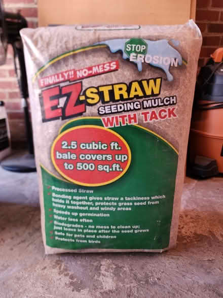 Photo of free Straw mulch (Hillcrest SE DC) #1