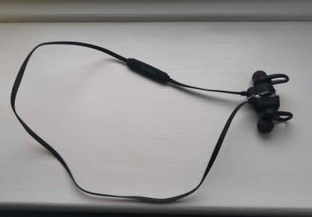 Photo of free Wireless earphones (Broadwater SG2) #3