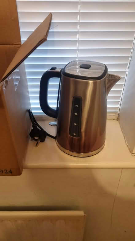 Photo of free Kettle (PO22 Felpham) #1