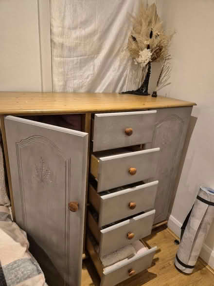 Photo of free Cupboard/Drawer unit (Epsom, KT17) #4