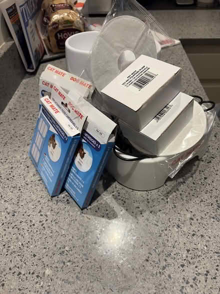 Photo of free 3 Plug In Cat Drinking Fountains (Sidcup DA15) #1