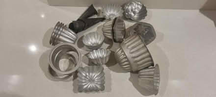 Photo of free Collection vintage jelly moulds etc (London, SE3) #1