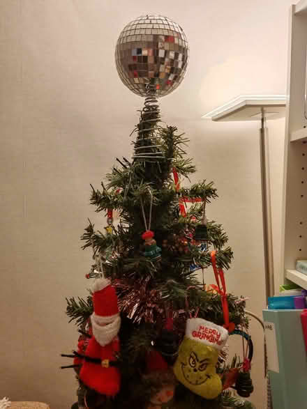 Photo of free 5ft pencil Christmas tree with base (M25 Prestwich) #2