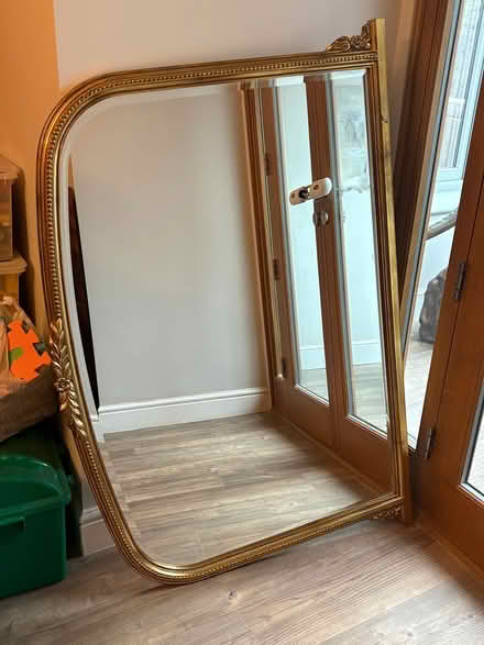 Photo of free Large Mirror (Sidcup DA15) #1