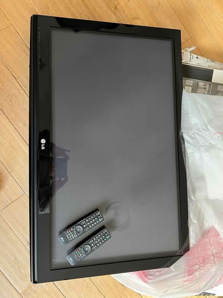 Photo of free lg tv (Haddington, EH41) #1