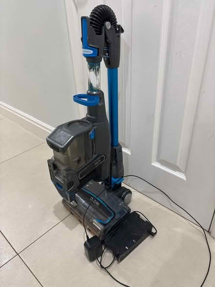 Photo of free Shark - cordless hoover (Woodley RG5) #1