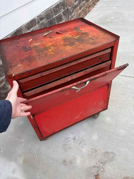 Photo of free Metal Tool Box (Off Brockton Rd in Jefferson) #2