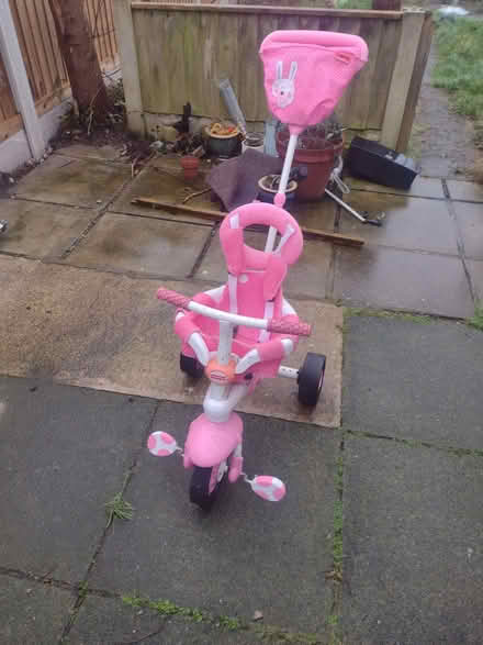 Photo of free Kiddies pushchair thingy (Little Thornton FY5) #1